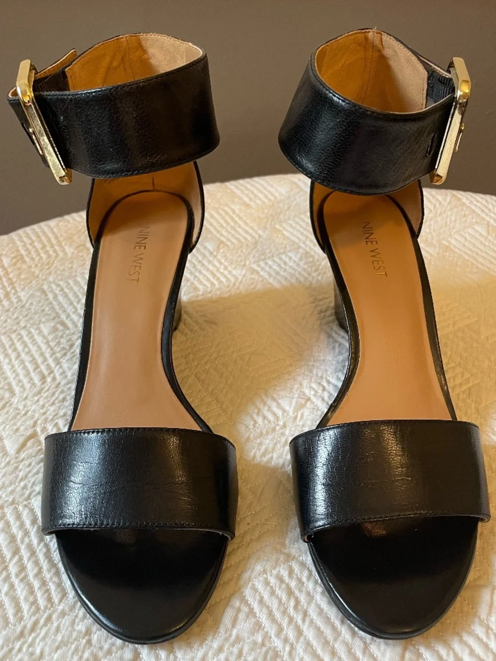 Nine West black ankle strap wedge sandal with gold buckle detail size 8.5